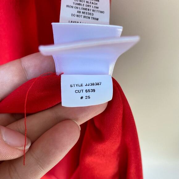 JULIA JORDAN Dress Twist Halter Neck Sleevless Midi Crepe Sheath Keyhole Red 14 - Picture 8 of 10